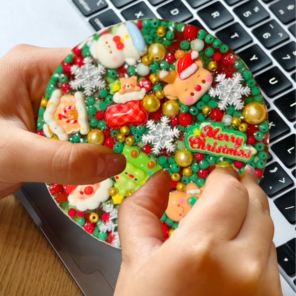 Reusable Christmas picky pad for anxiety relief